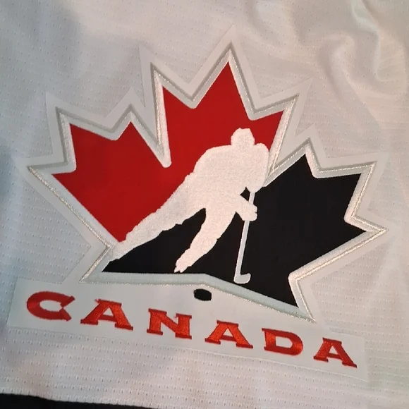 Nike Canada  Hockey Jersey - Embroidered Logos 5024 - Picture 5 of 8